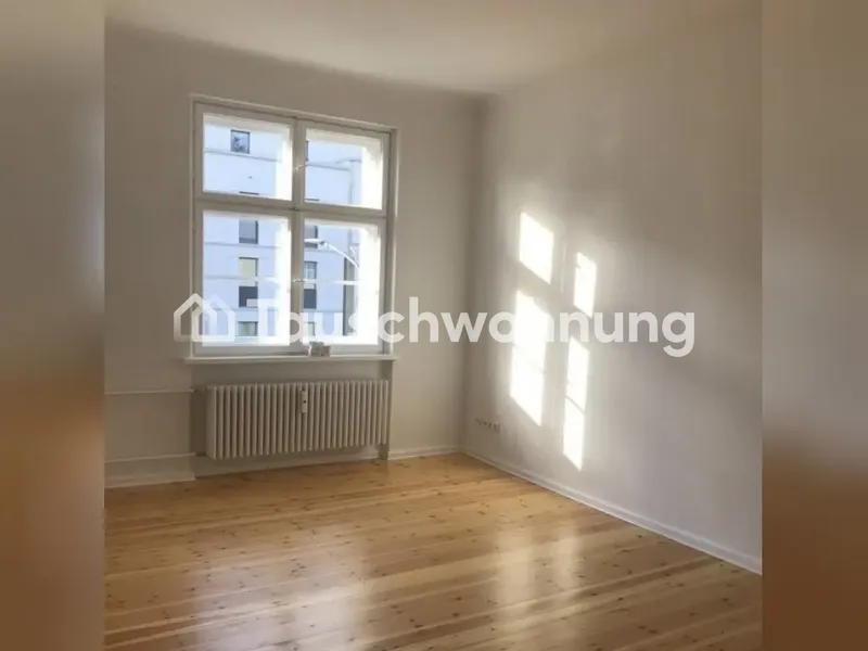 Tauschwohnung: Helle Altbauwohnung gegen Wohnung mit Balkon — photo 1